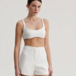 LINEN HIGH-WAIST SHORTS